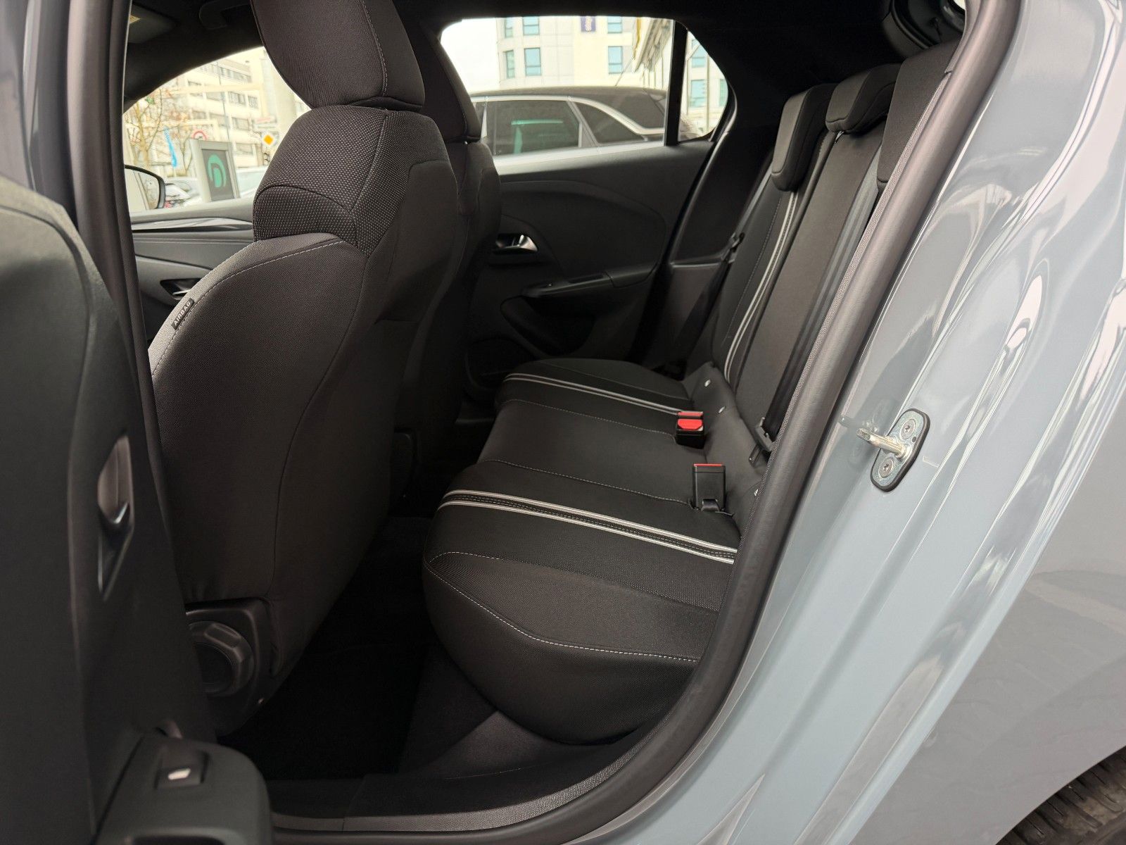 Fahrzeugabbildung Opel Corsa F GS 100PS Automatik/ACC/Kamera!