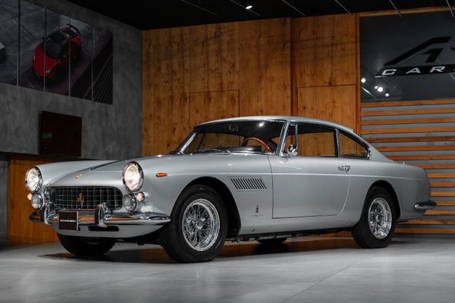 Ferrari 250 GT/E 2+2