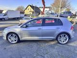Volkswagen Golf VII Lim. Highline DSG PANO SITZHZ. KEYLESS - VW Golf Gebrauchtwagen in Saarbrücken