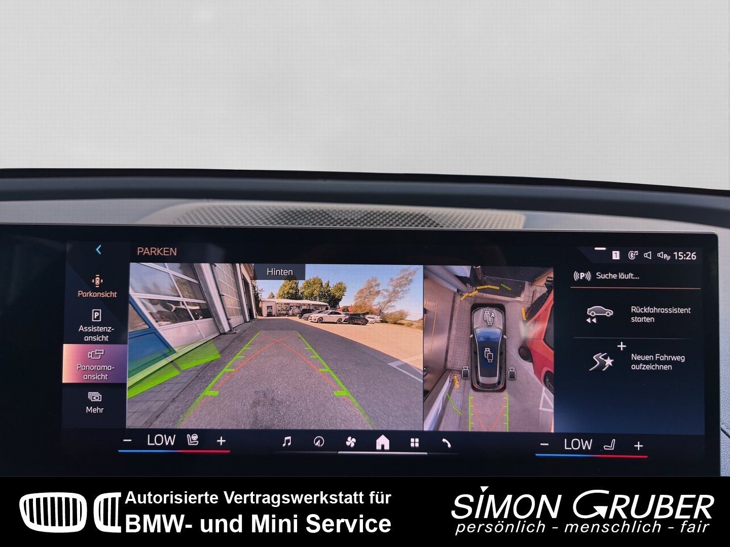 Fahrzeugabbildung BMW iX xDrive50 Sport PanoSky H&K HUD Laser AHK