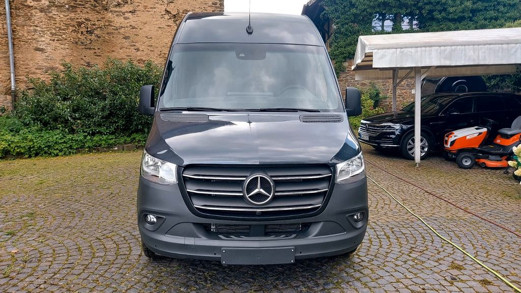 Mercedes-Benz NEUW MIT ZUL. VOLL LP:100.000.EUR DIST.NAVI.AHK 