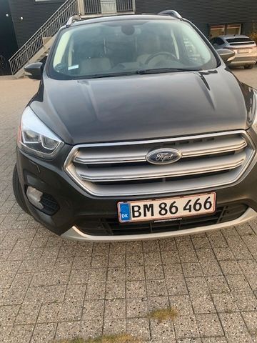 Ford Kuga 2,0 TDCi 110kW Titanium