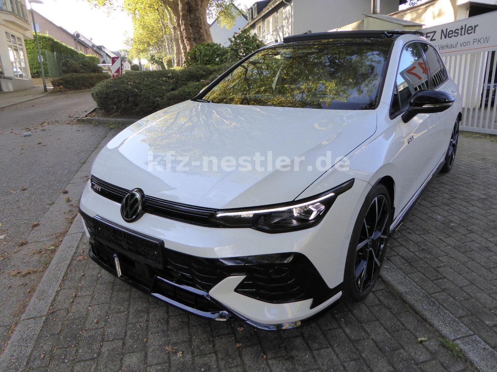 Volkswagen Golf GTI Clubsport Leder/Pano/Harman/HUD/19Zoll