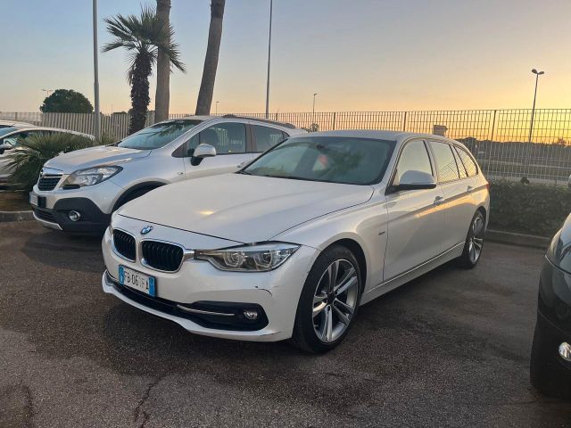 BMW Bmw 318 318d xDrive Touring Sport