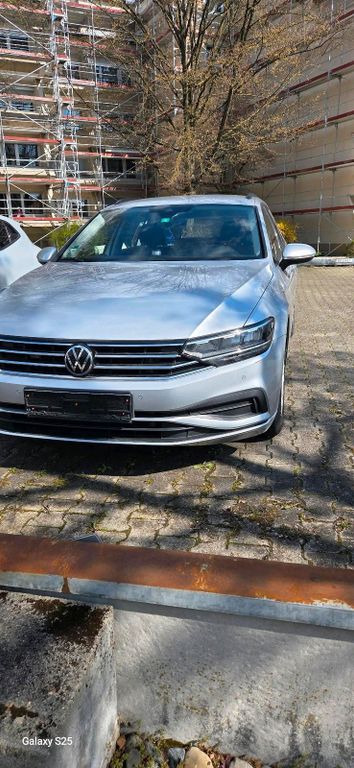Image of Volkswagen Passat Variant