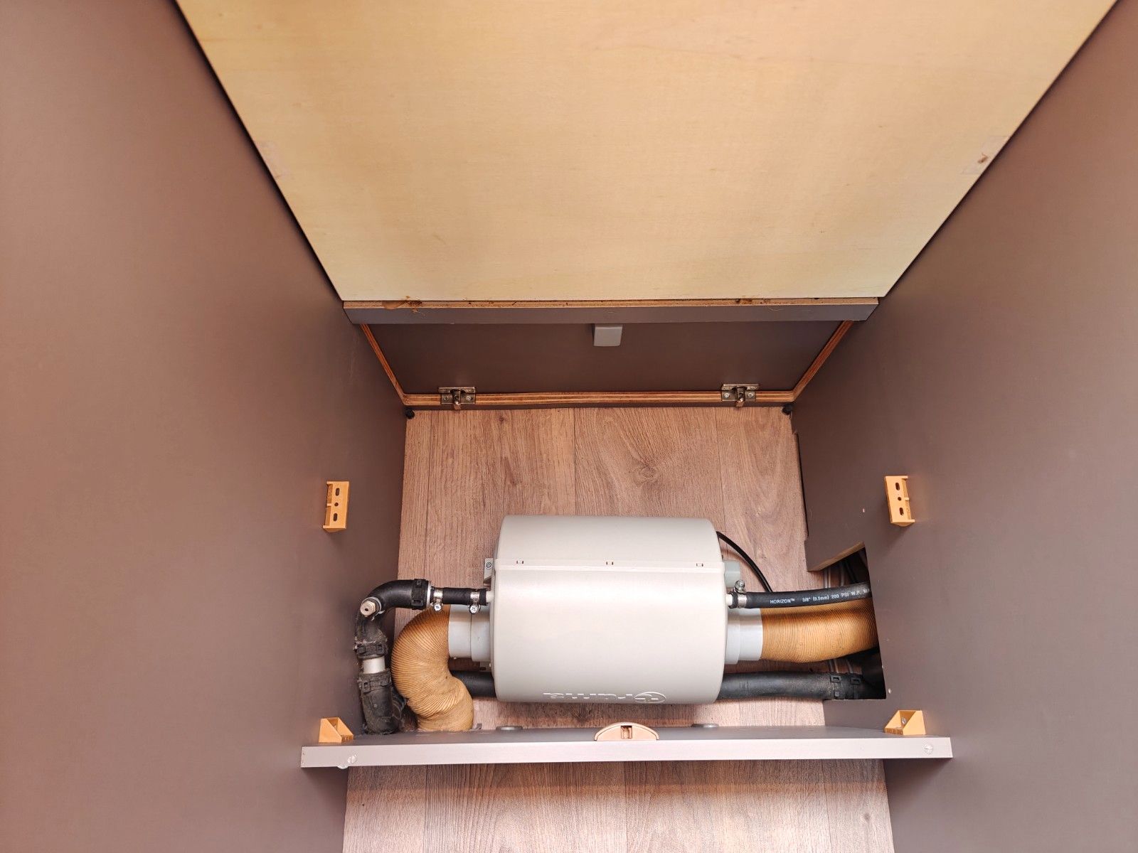 Fahrzeugabbildung LMC Tourer Lift H 730 G - Luftfeder, Winterpaket -