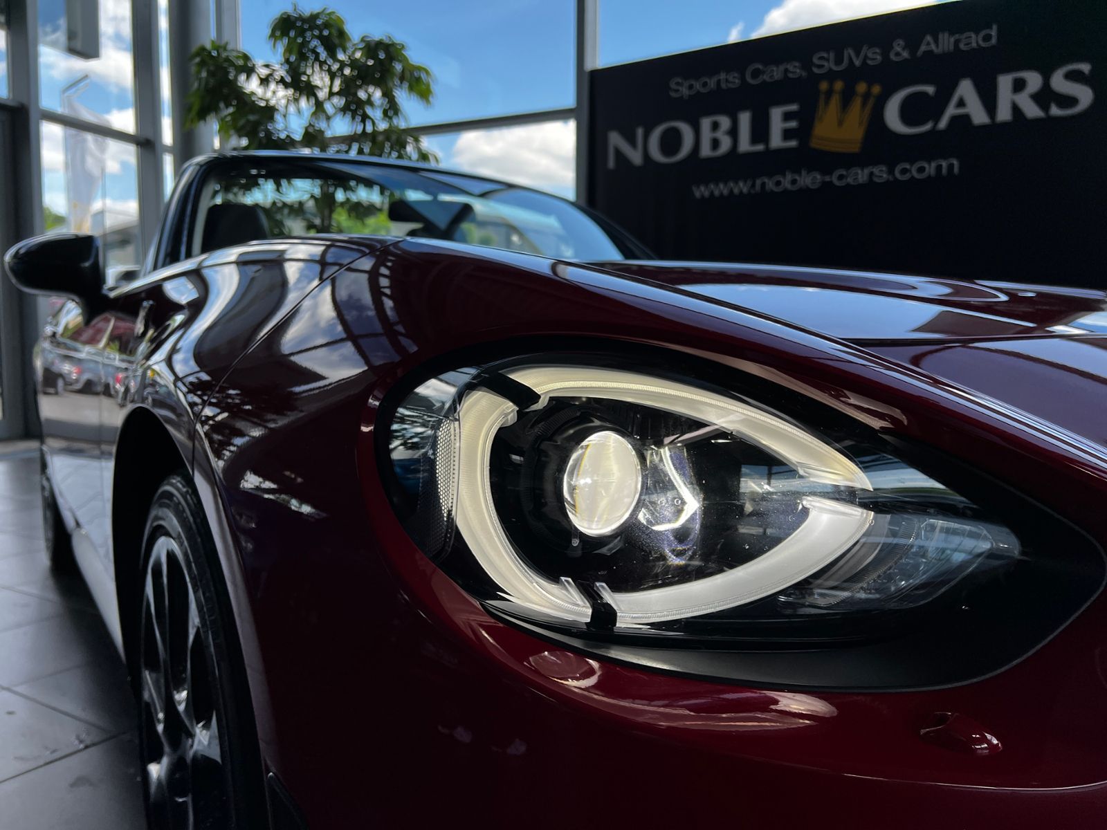 Fahrzeugabbildung Abarth 124 Spider Turismo KLIMA LED LEDER NAVI