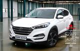 Hyundai Tucson 1.64x4 PREMIUM Leder/Navi/Kam/Pdc/1.Hand - Hyundai Gebrauchtwagen in Berlin