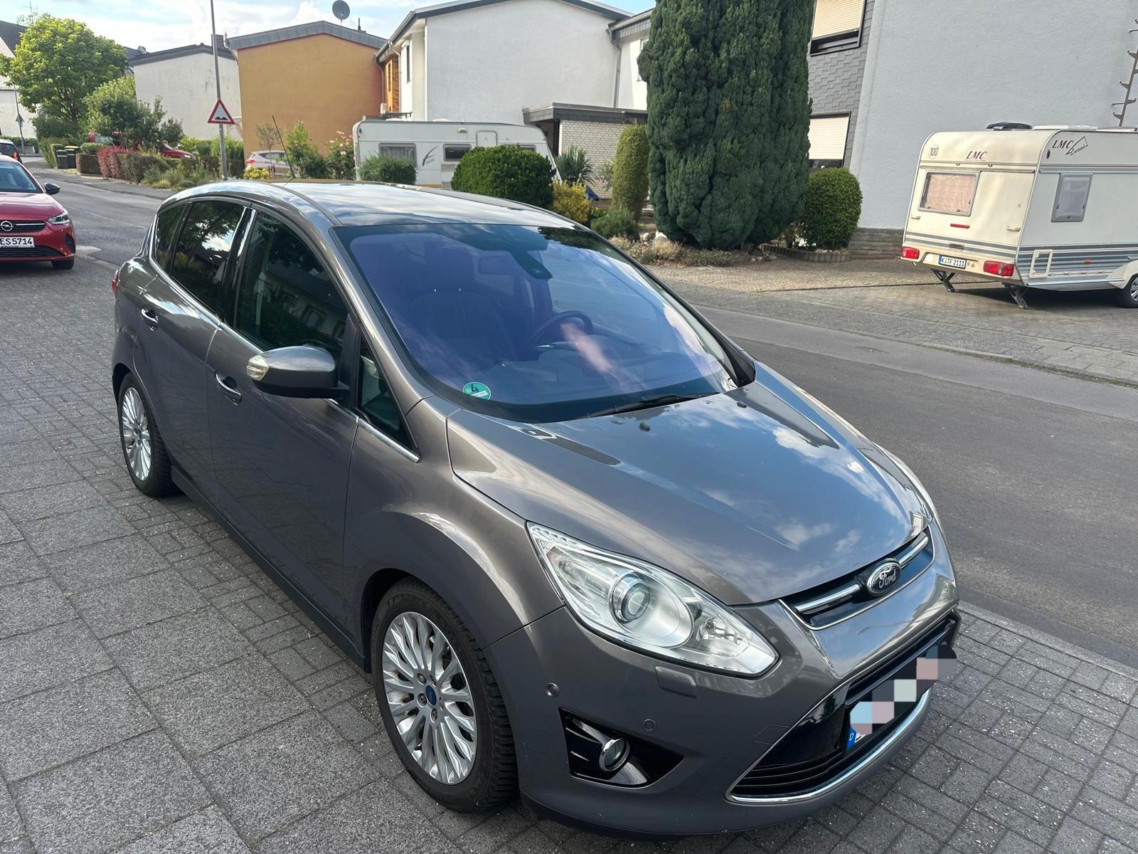 Ford C-Max Titanium, Automatik, Panorama, Service Neu