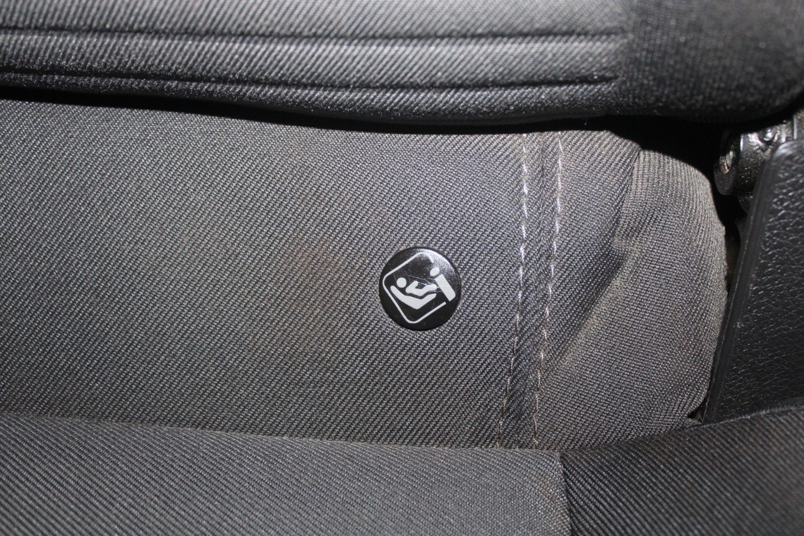 Fahrzeugabbildung Ford C-Max 1,5 Titanium Automatik NAVI AHK WinterPak