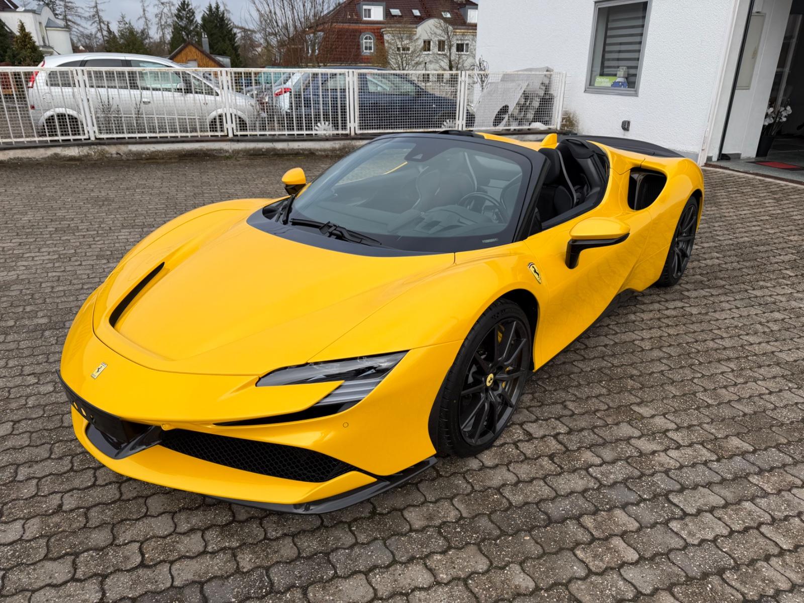 Ferrari SF90 Spider - Carbon  - Assetto Fiorano