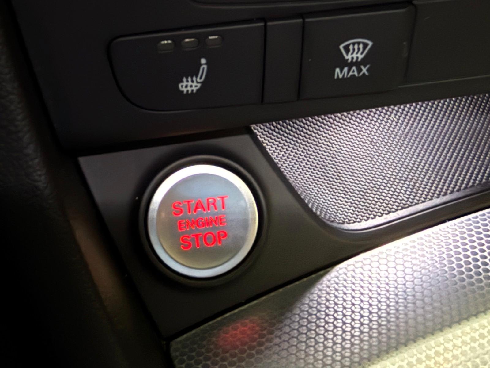 Audi Q3  S Line Sport  LED AHK  Navi