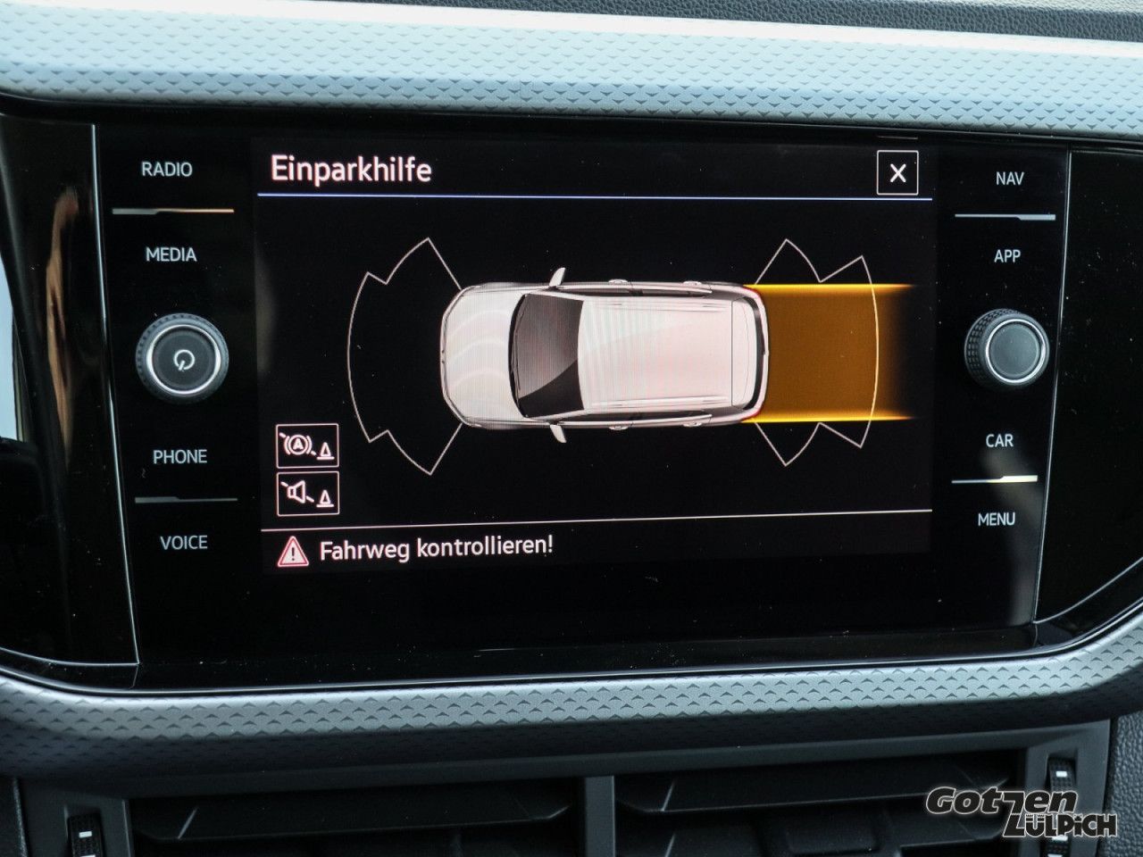 Fahrzeugabbildung Volkswagen T-Cross Active 1,0TSI Navi PDC ACC App-Connect