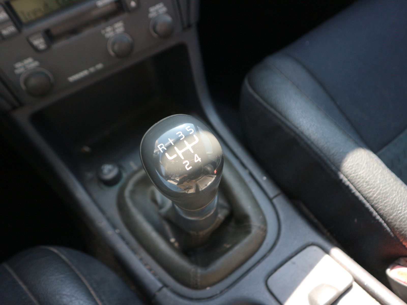 Fahrzeugabbildung Volvo V40 1.6 Klima