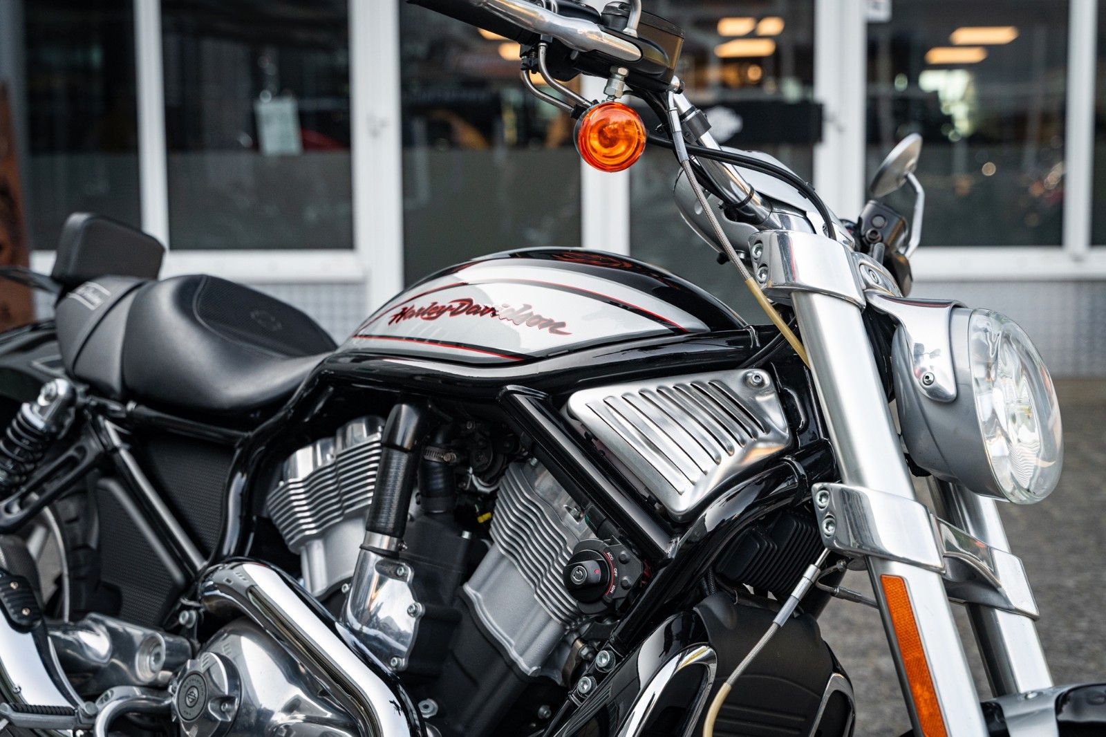 Fahrzeugabbildung Harley-Davidson VRSCR STREET ROD - SEHR GEPFLEGT -