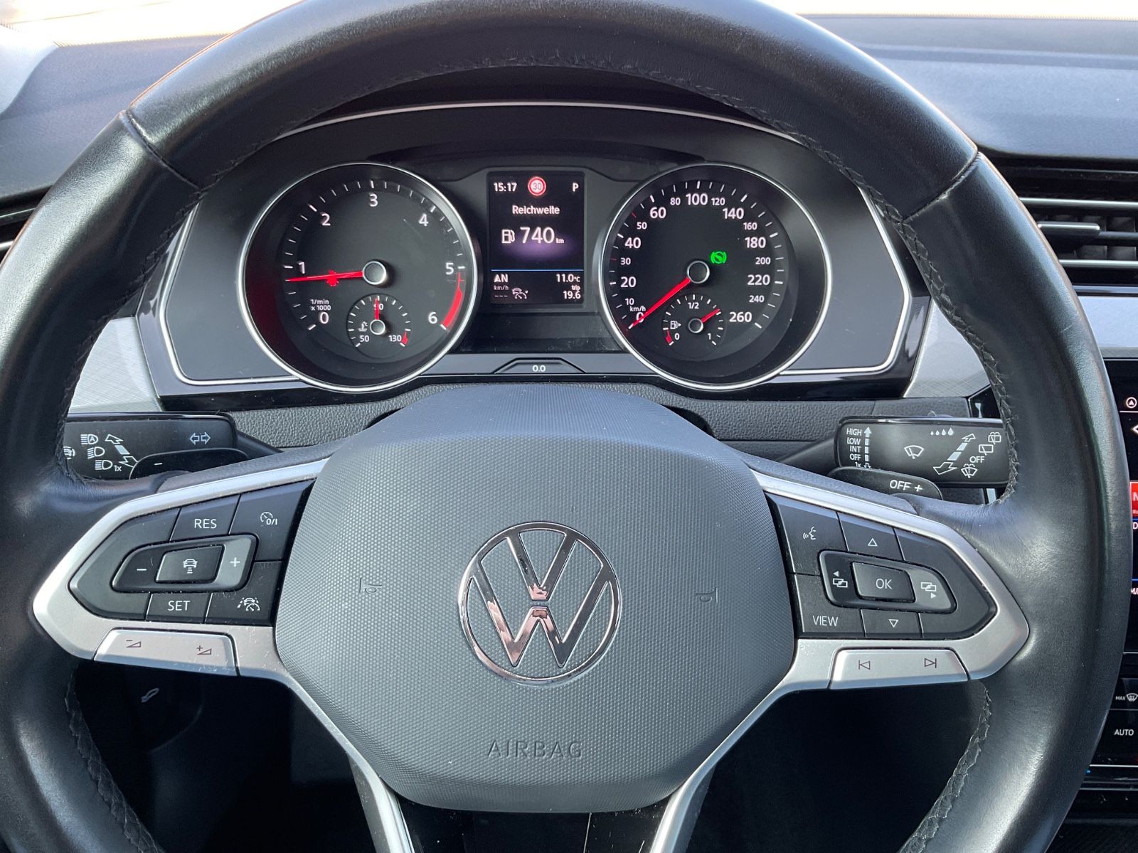 Fahrzeugabbildung Volkswagen Passat 2.0 TDI SCR DSG Busi,Kamera,ACC,CarPlay