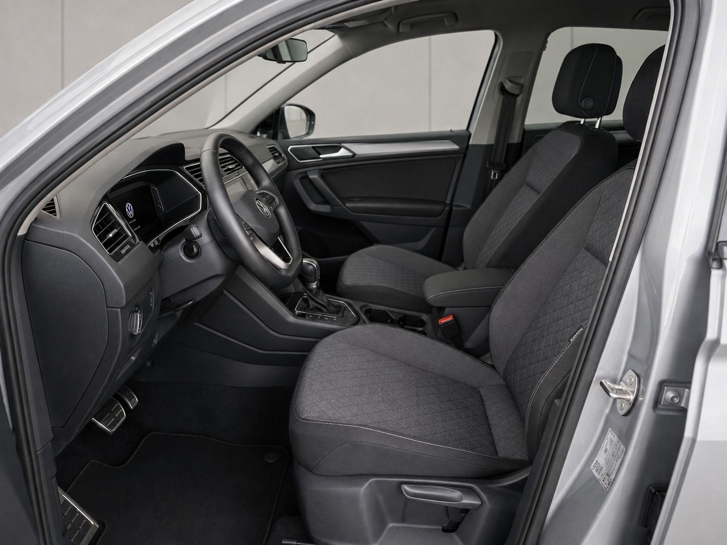 Fahrzeugabbildung Volkswagen Tiguan Allspace 4Motion Move DSG IQ-MATRIX ACC 1