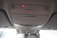 Fahrzeugabbildung Mercedes-Benz C 200 T AVANTGARDE 9G-TRONIC NAVI/LED/KAMERA/DAB