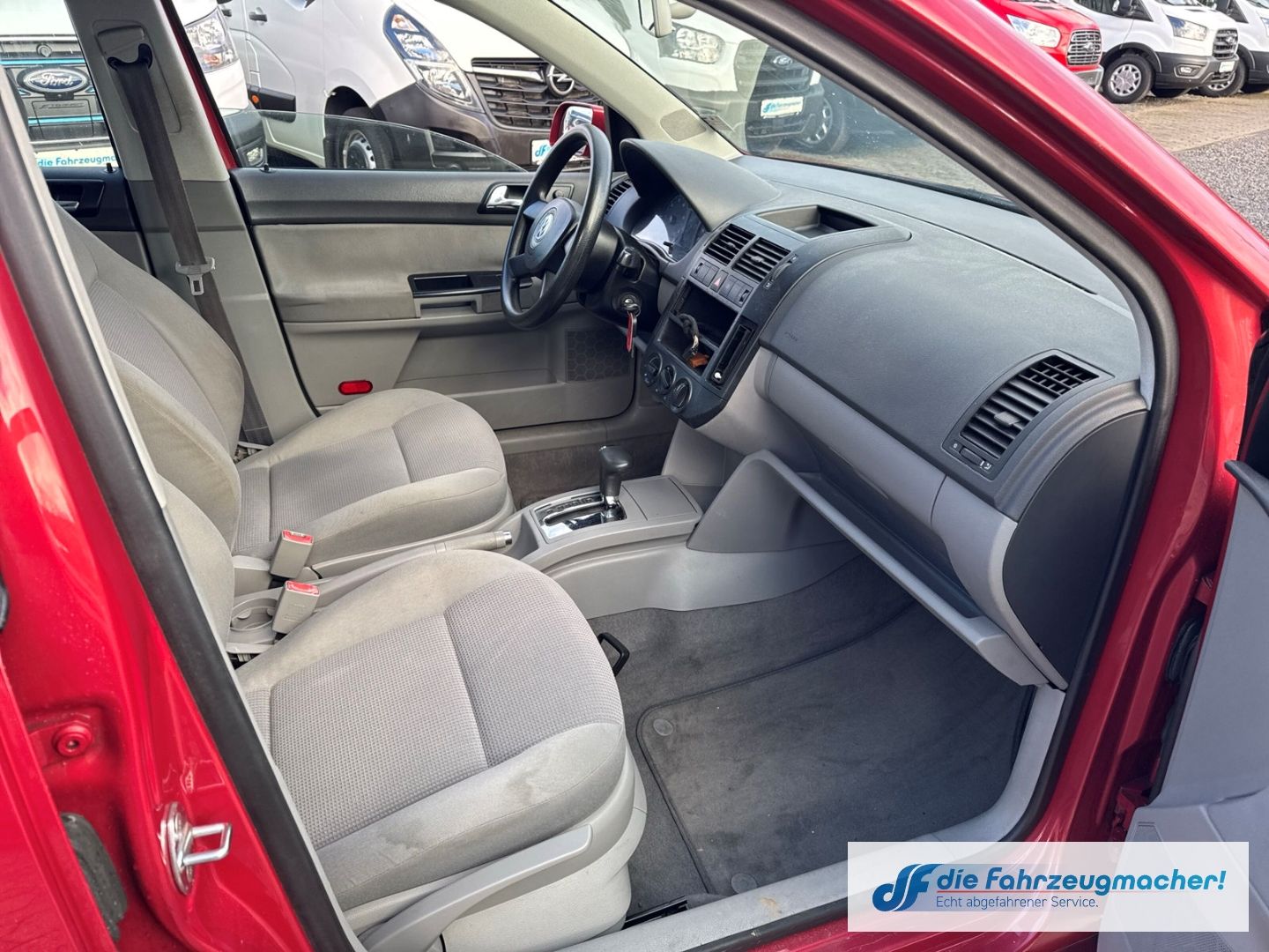 Fahrzeugabbildung Volkswagen Polo IV Comfortline *AUTOMATIK * EXPORT