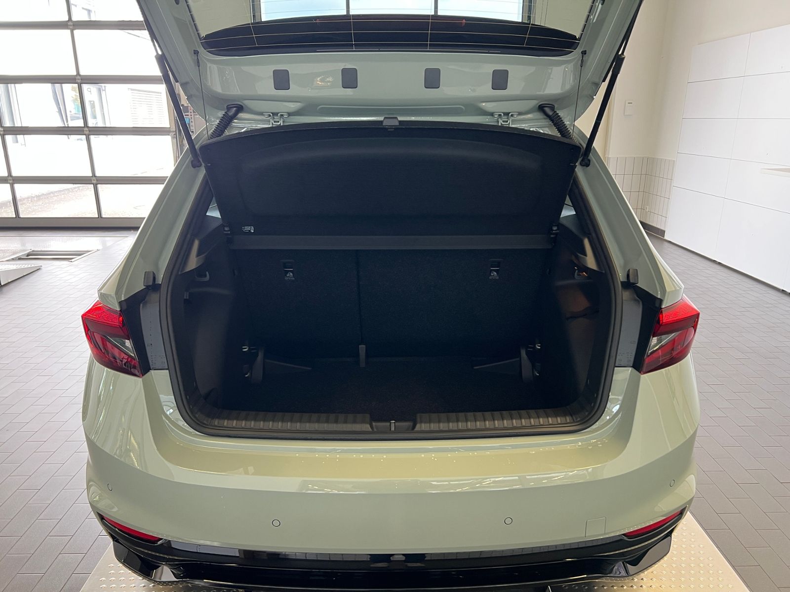Fahrzeugabbildung SKODA Fabia Monte Carlo 1.0 TSI DSG *LED, SmartLink, K