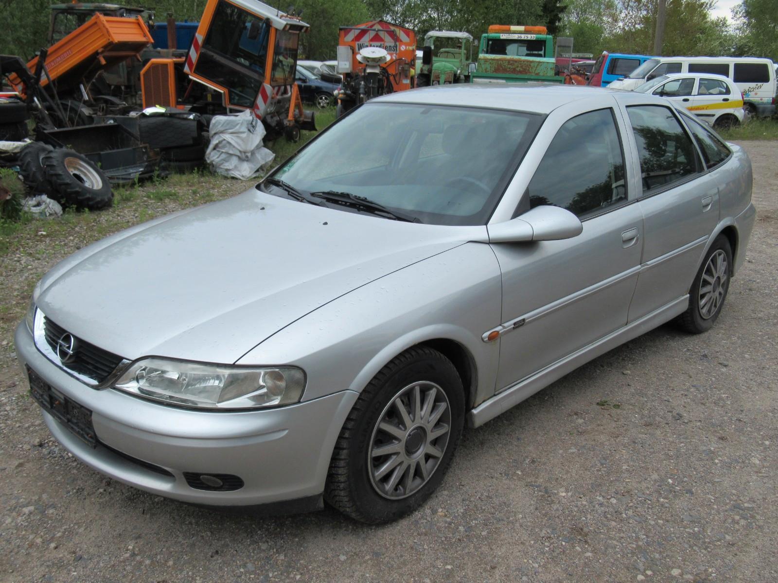 Opel Vectra B 1.8 Edition=Automatik=5-türig=Tüv 1-27=