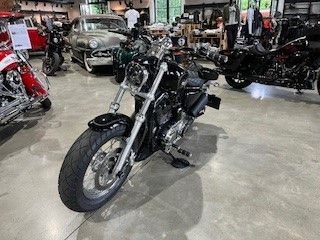 Fahrzeugabbildung Harley-Davidson Sportster XL1200C Custom Finanzierung ab 4,99%