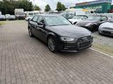Audi A4 Lim.1.8 TFSI Attraction quattro Bi-Xenon - Audi in Bremen: Q1