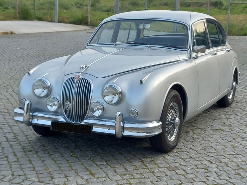 Jaguar MK II