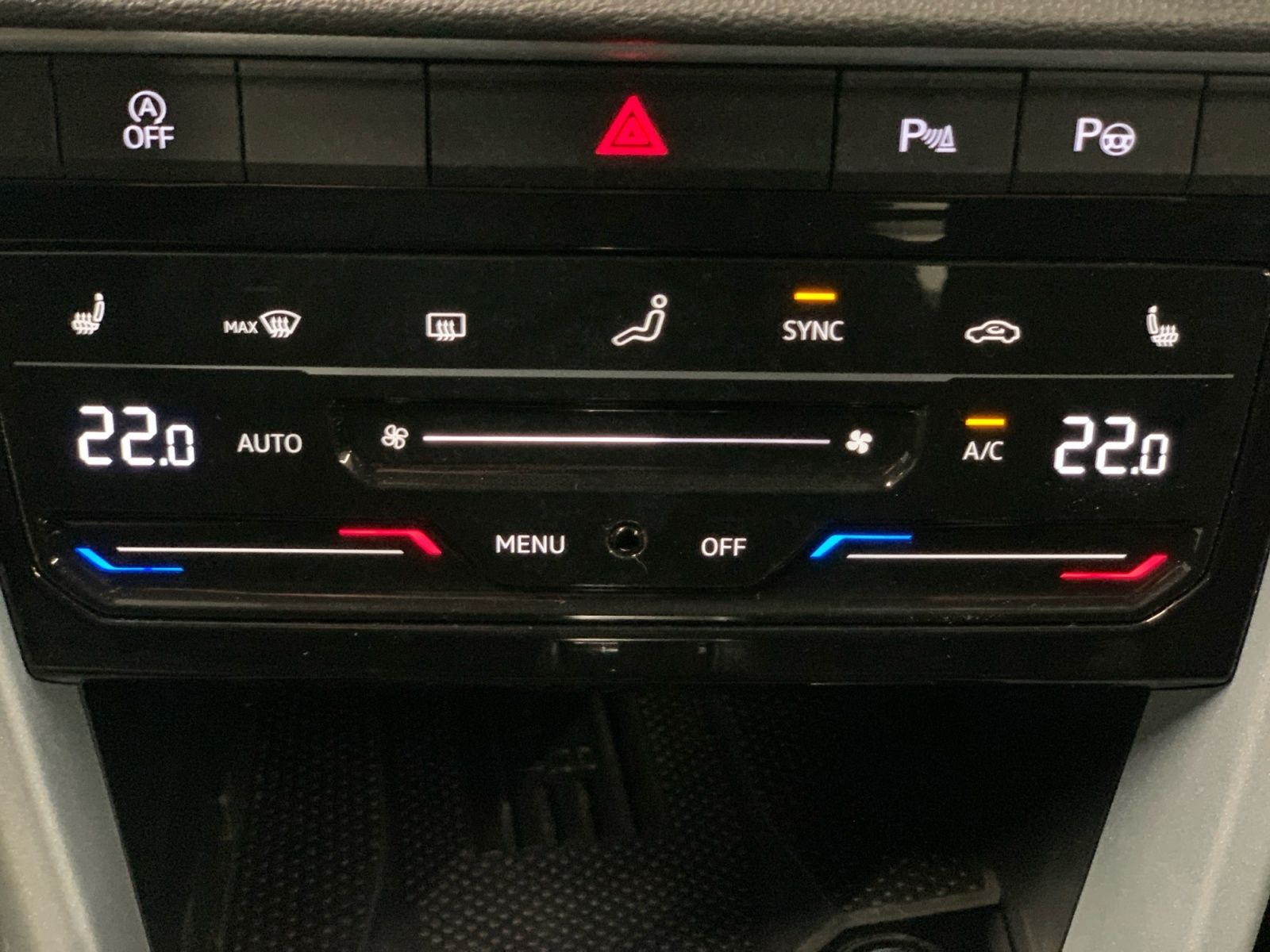 Volkswagen T-Roc - Bild 17