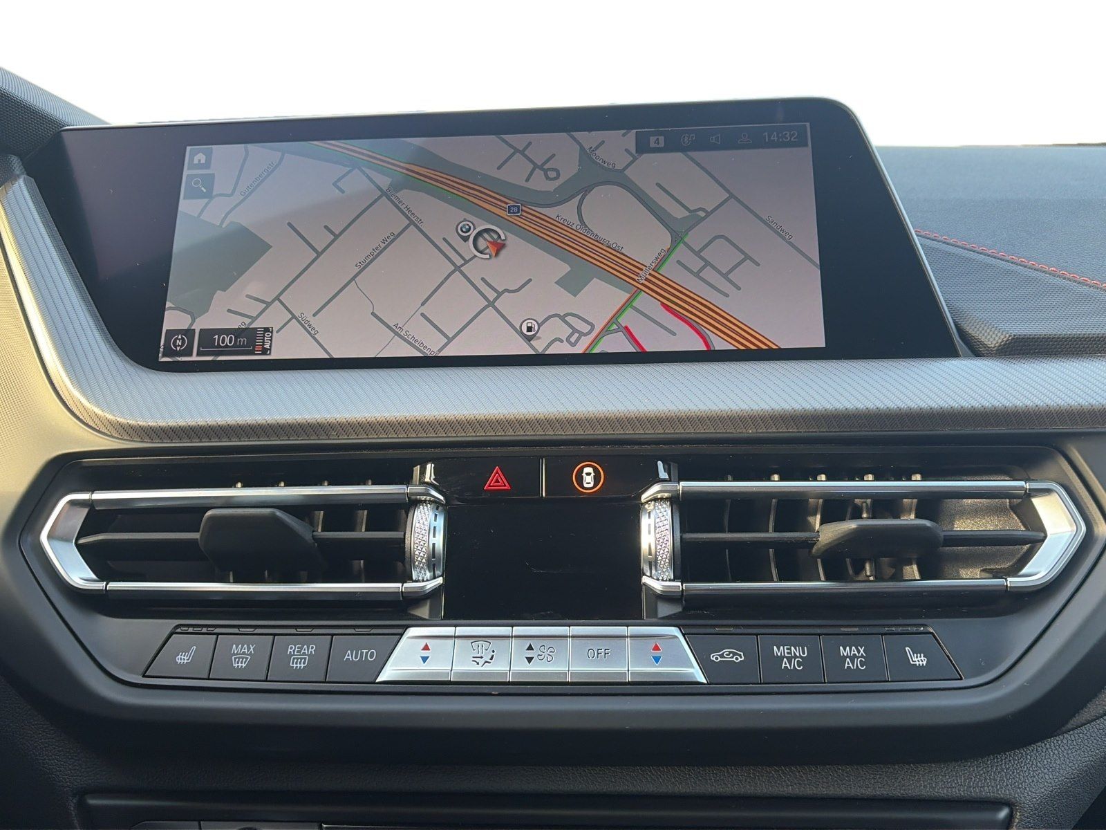 BMW 118i HIFI LORDOSE SPORTSITZE LED SHZ TEMPOMAT BT foto 13