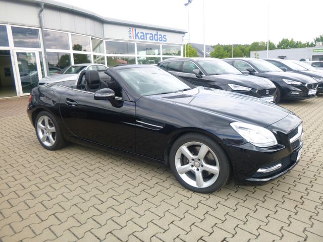 Fahrzeugabbildung Mercedes-Benz SLK 250 >LEDER, Automatik<