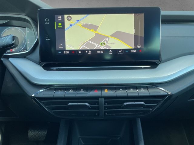 Skoda Octavia Combi IV 2.0 TDI DSG Tour *AHK*MATRIX*