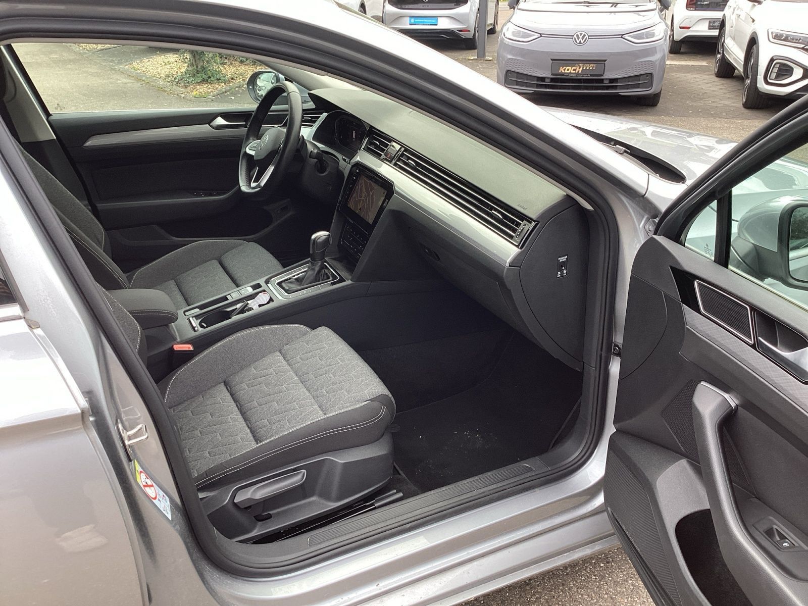 Volkswagen Passat Variant - Bild 13