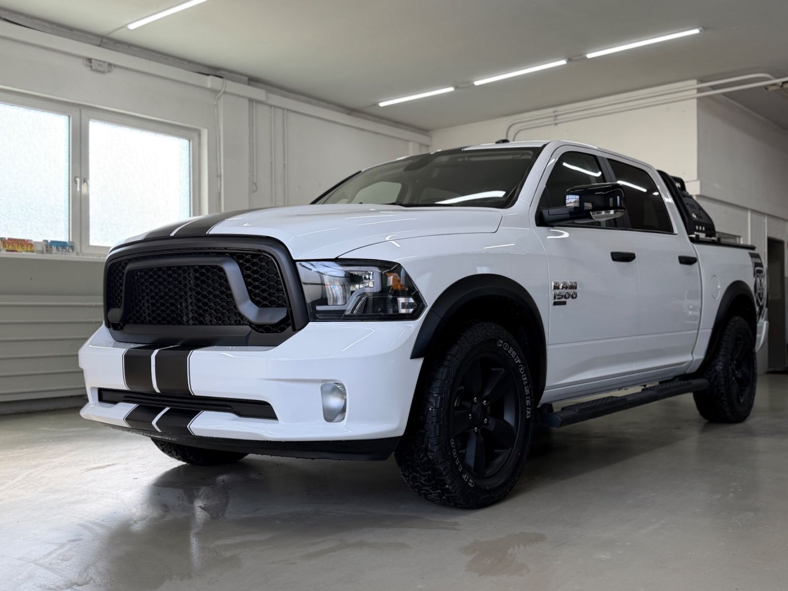 Dodge RAM 2023, 3.6 benzīns, Automāts, SUV/Apvidus, Balts — Latvijā