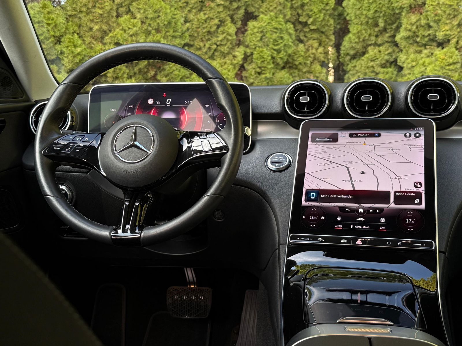 Fahrzeugabbildung Mercedes-Benz C 220 d T 9G LED+MBUX+KAMERA+SHZ+PARK+DAB