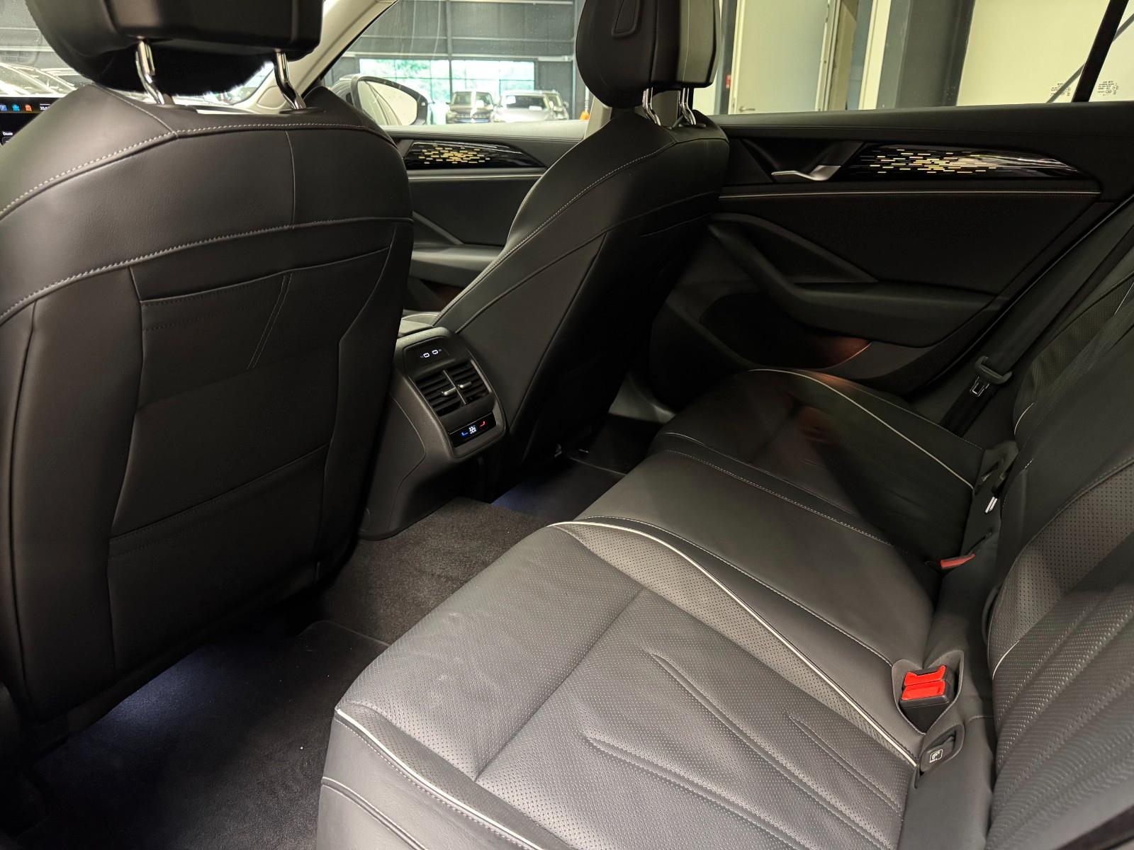 Volkswagen Passat PASSAT1.5 eTSI 110 kW BUSINESS*LEDER*HUD*DCC*AH, миниатюра 21
