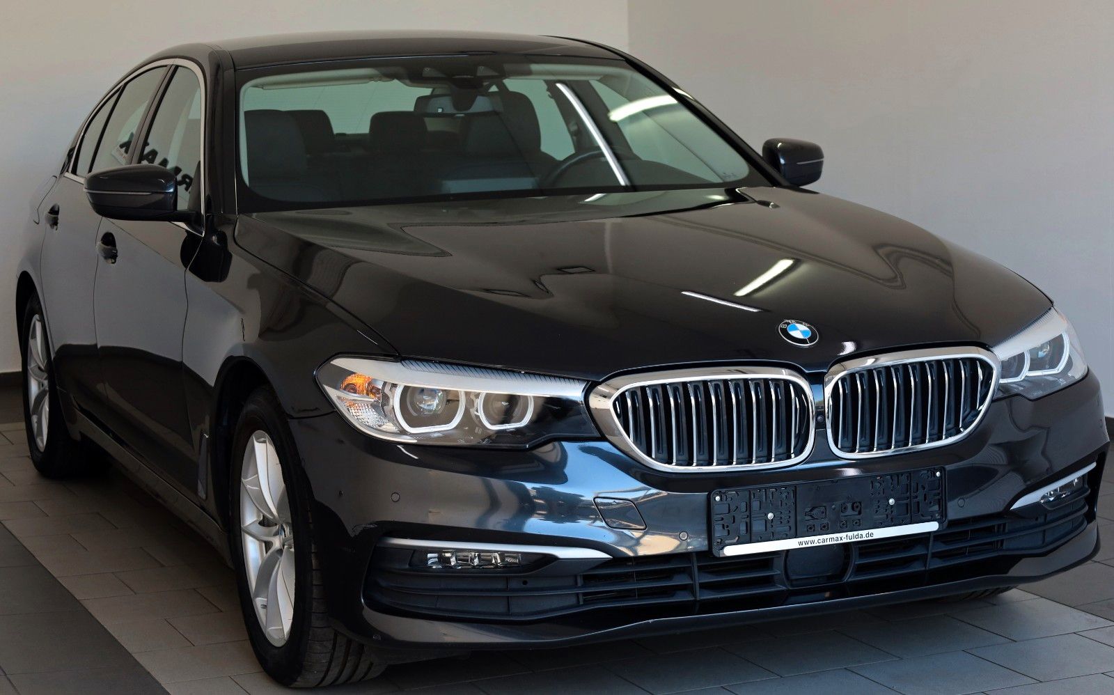 Fahrzeugabbildung BMW 530 e Lim.,Leder,Navi,LED,360Kamera,SH,ACC