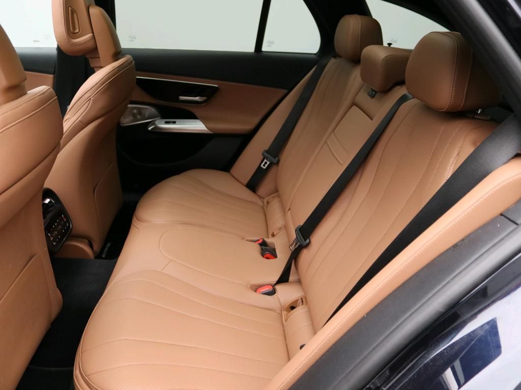 Mercedes-Benz E 300 Estate e AMG Line panorama dach Wegklapbar