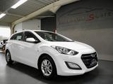 Hyundai i30 cw blue Trend*2.Hand*135 PS* - Hyundai i30: Ps