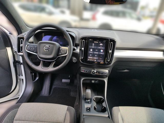VOLVO XC 40 (Bild 17 von Array)
