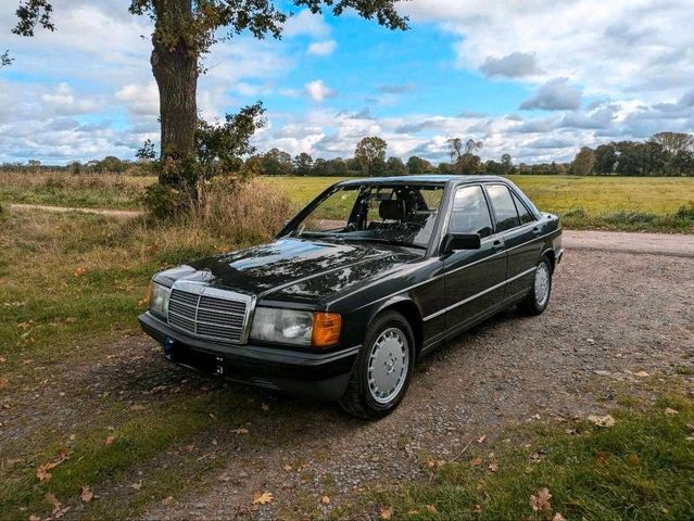 Mercedes-Benz Mercedes 190 E