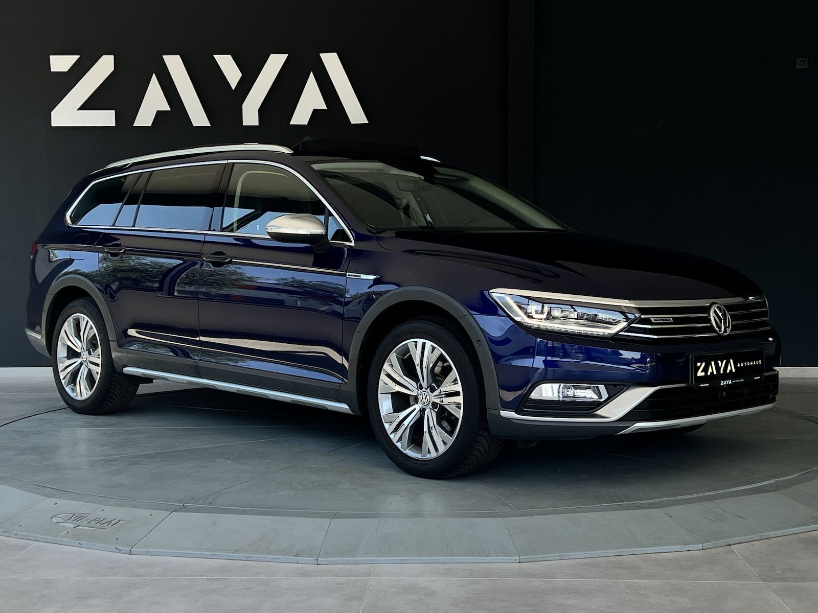 VW Passat Alltrack 2.0 TDI 4x4*VIRTUAL*PANO*AHK*
