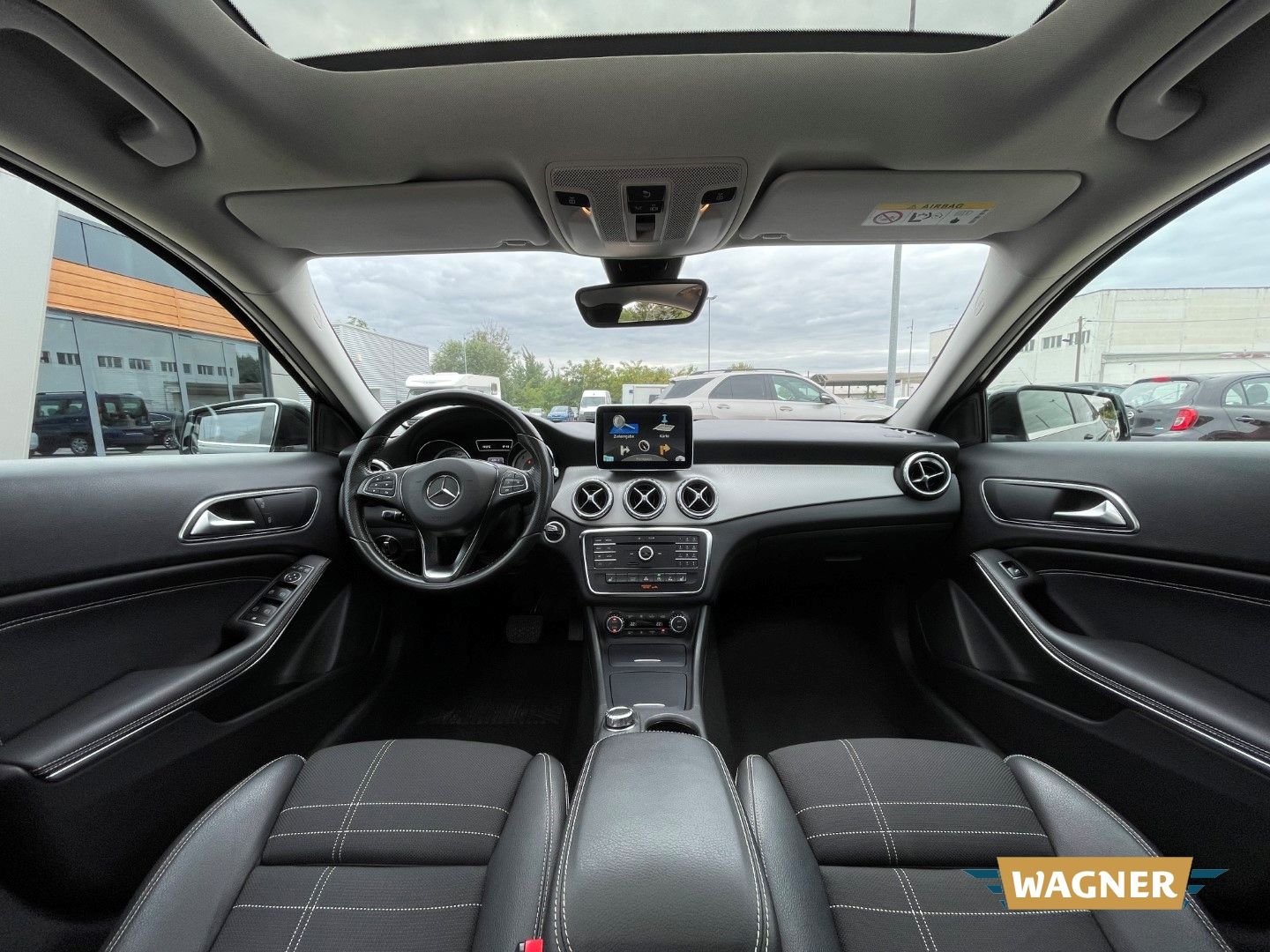 Fahrzeugabbildung Mercedes-Benz GLA 220 CDI d Sitzheizung Klimaautomatik