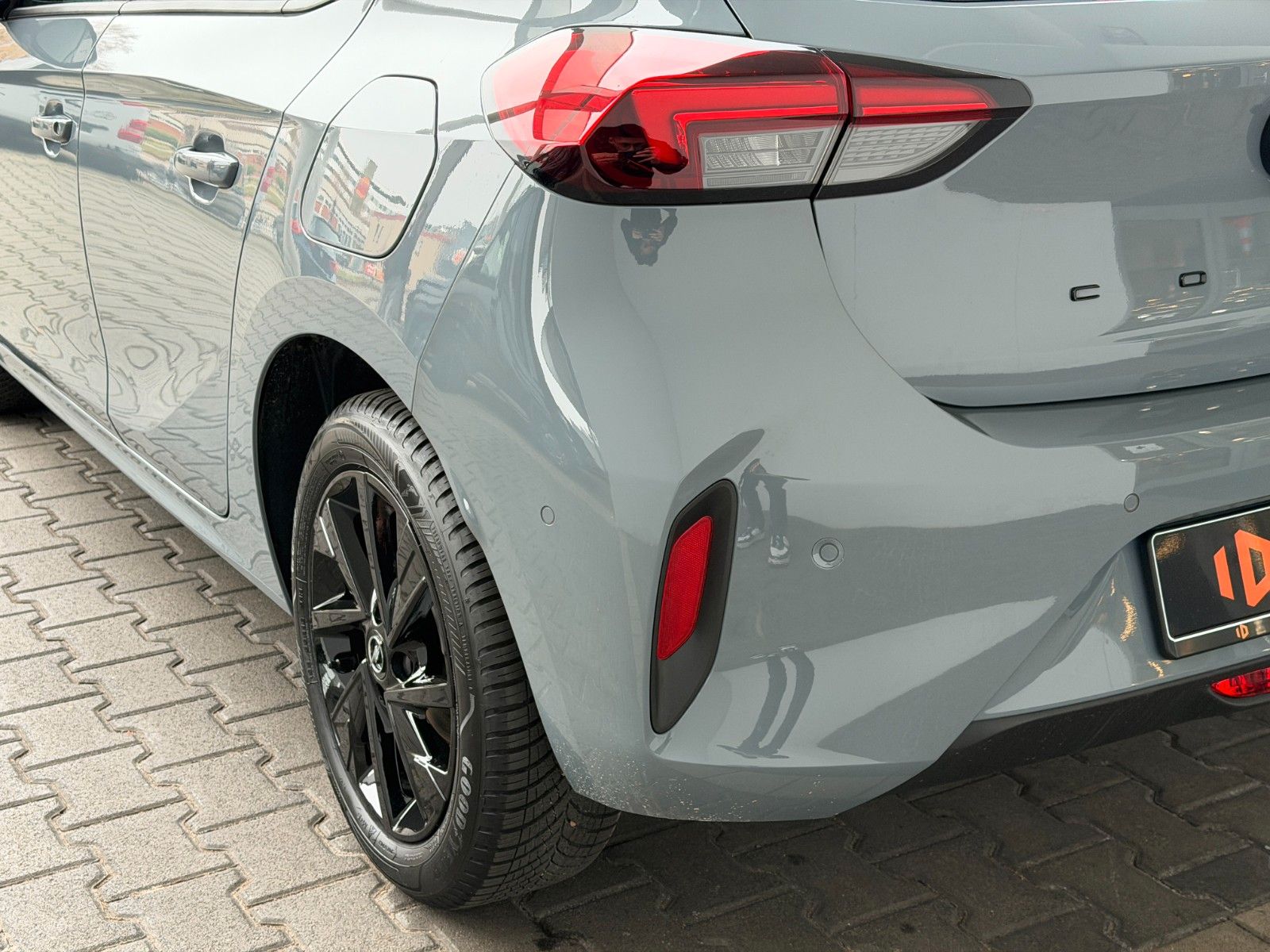 Fahrzeugabbildung Opel Corsa F GS 100PS Automatik/ACC/Kamera!