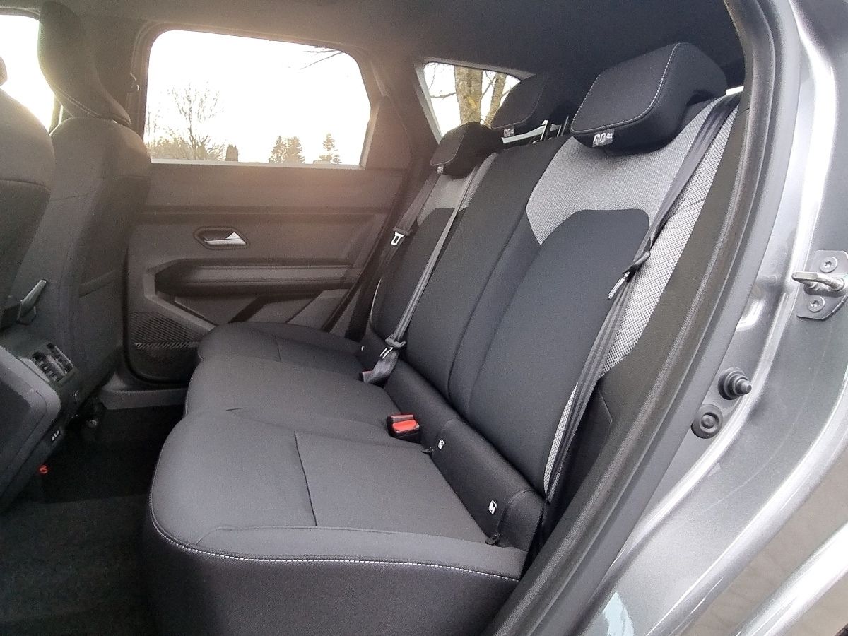 Fahrzeugabbildung Dacia Bigster Journey HYBRID 155