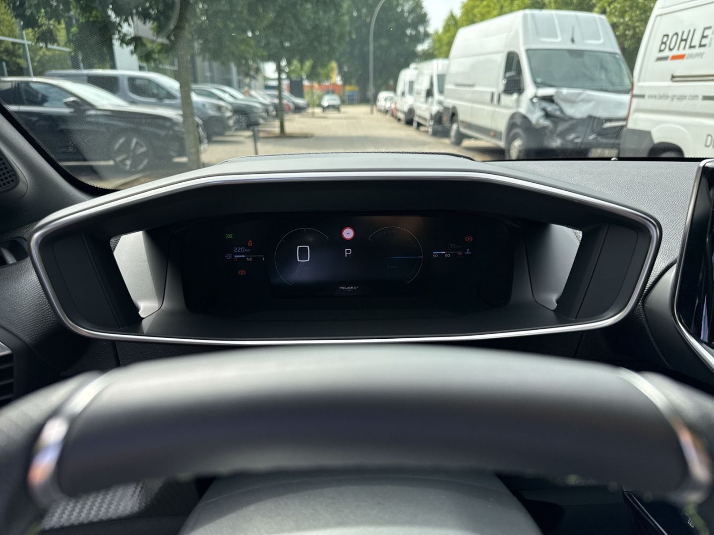 Peugeot 208 - Bild 12