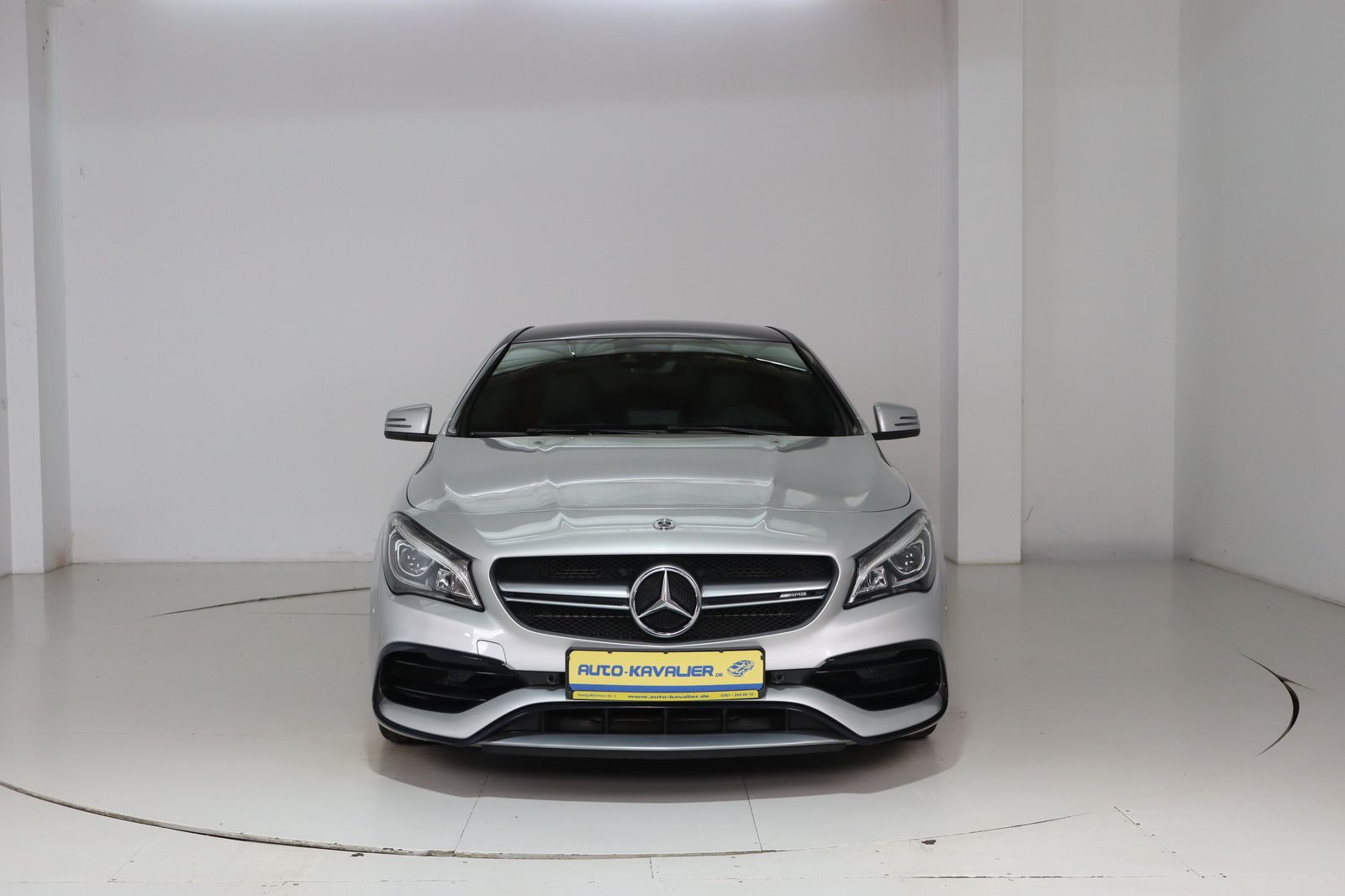Fahrzeugabbildung Mercedes-Benz CLA 45 AMG 4Matic Coupe * Led * Navi * Alcantara