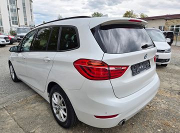 BMW 216 - 4