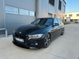BMW F30 330d // M-Paket // Sport-Automatik... - BMW 330 aus 2013 mit Diesel-Antrieb: Limousine