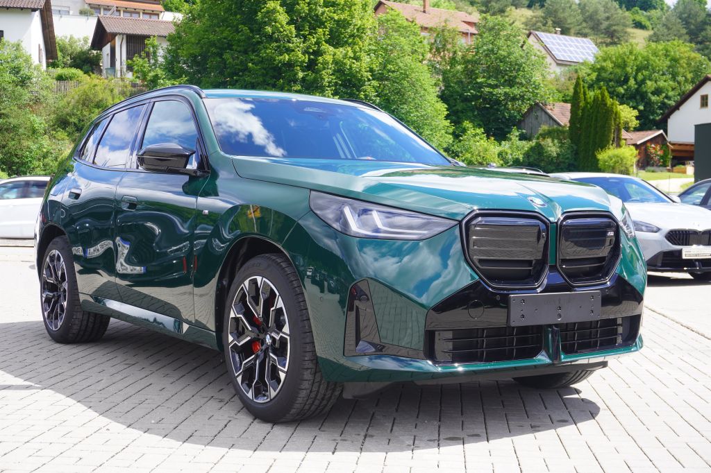BMW X3 M50